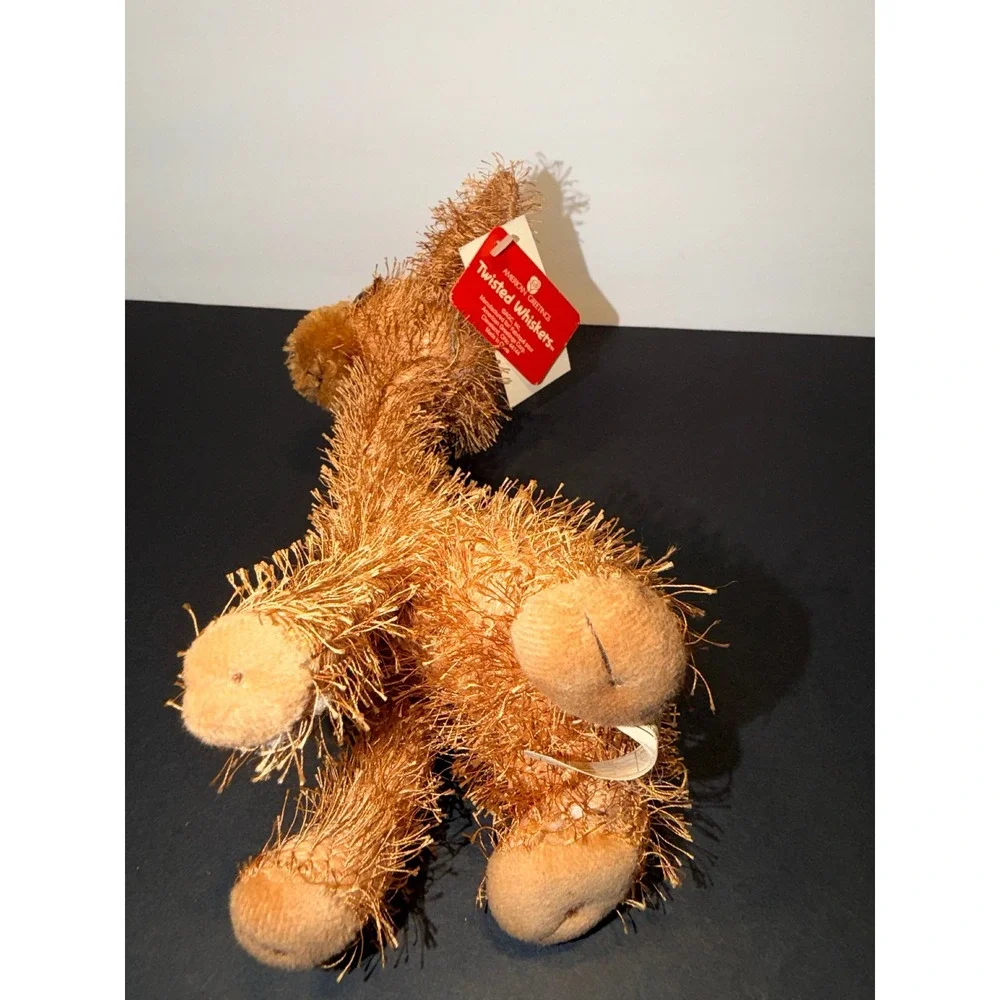 American Greetings Twisted Whiskers Long Neck Dog Plush Brown Shaggy 2005 NWT